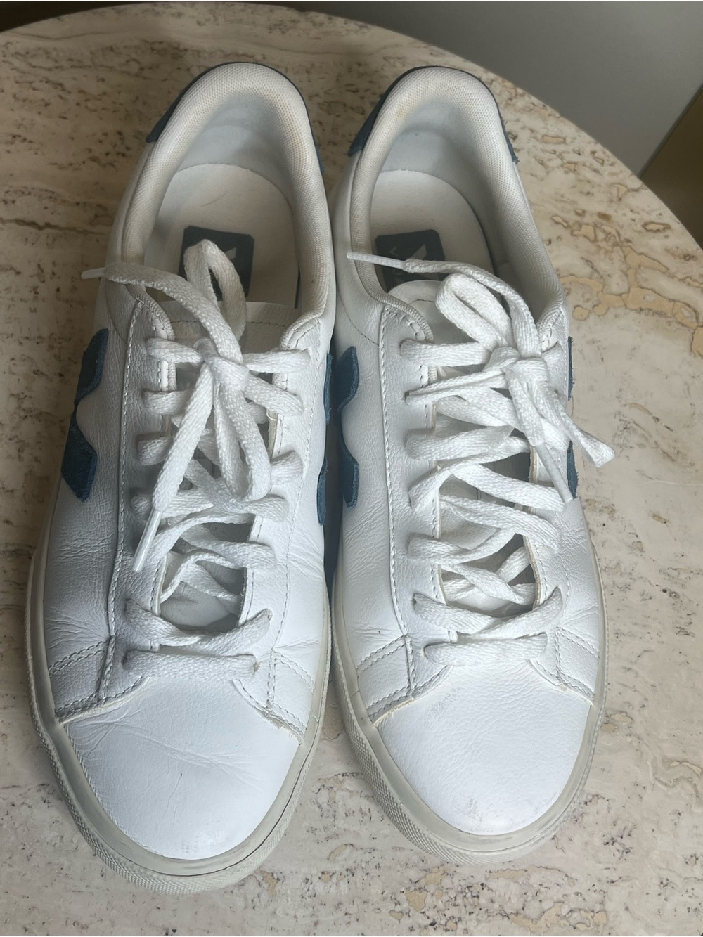 Veja Campo Sneakers Tennis Shoes Women's 40 or 9-9.5 EUC - Picture 4 of 7